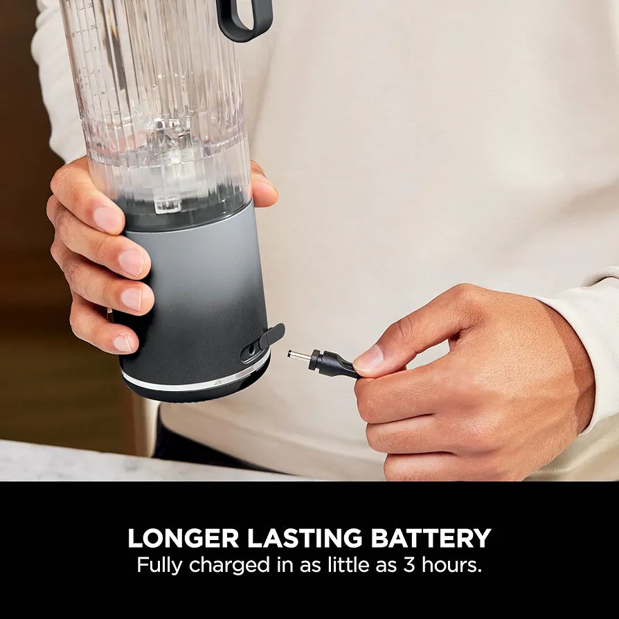Ninja Blast Max Portable Blender, 570ml, Rechargeable Battery, Blending Cup & Leak-proof Lid, 3x Blend Functions, Makes Smoothies, Protein Shakes, Blends Ice & Frozen Fruit, Cool Grey BC251EUGY