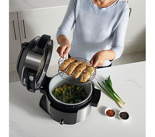 Ninja Food 11-in-1 6L Multi-Cooker OL550UK with Stackable Chopper